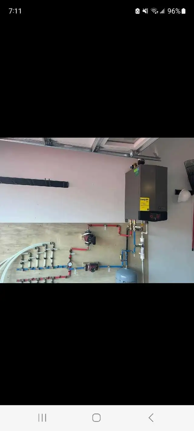 PLUMBIG SERVICES - Photo 6