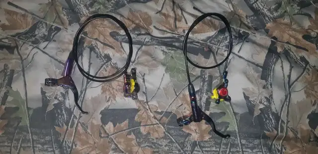 Zoom and Hayes Hydro Breaks $50 takes both sets