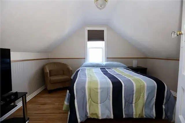 2full bathroom, 2bedrooms, whole house for rent in St.James area - Photo 5