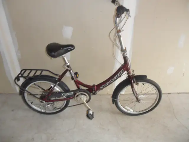 Schwinn Vélo pliable 20  pouces