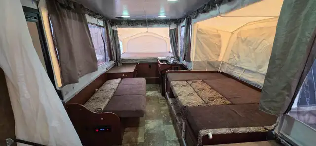 2015 ROCWOOD HW 2716G POWER POP UP-WET BATH-SLEEPS 9-2826LB-DRY - Photo 3