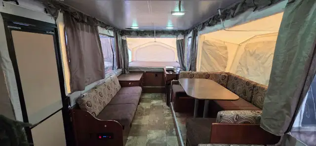 2015 ROCWOOD HW 2716G POWER POP UP-WET BATH-SLEEPS 9-2826LB-DRY - Photo 4