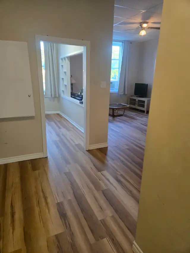 Kincardine 1 1 Downtown Apartment for rent - Photo 2
