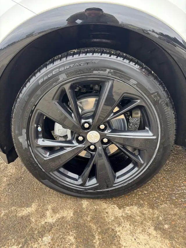 Buick Envision ST - Photo 8