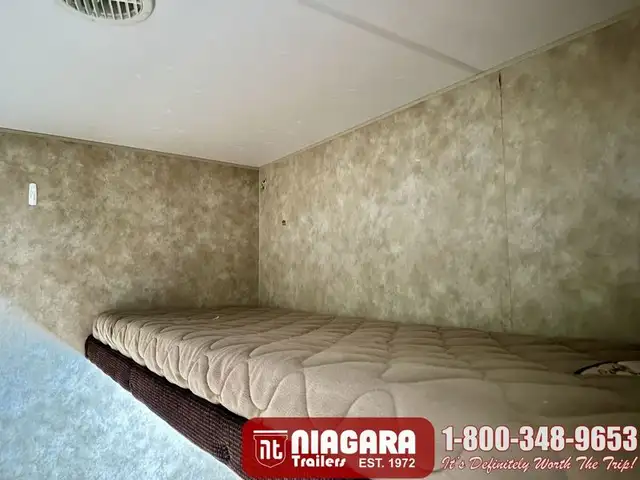2012 K-Z INC. SPORTSMEN 314BHK Travel Trailer - Photo 17