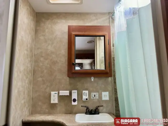 2012 K-Z INC. SPORTSMEN 314BHK Travel Trailer - Photo 21