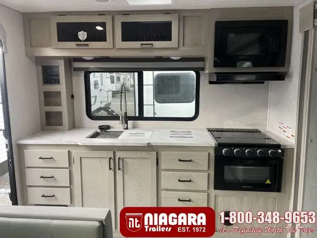 2025 FOREST RIVER ALTA 2375KRK Travel Trailer - Photo 12