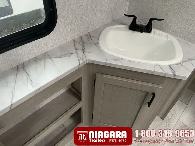 2025 FOREST RIVER ALTA 2375KRK Travel Trailer - Photo 20