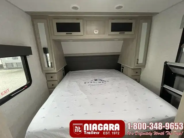 2025 FOREST RIVER ALTA 2375KRK Travel Trailer - Photo 24