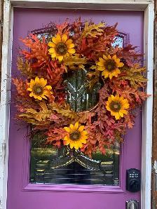 Great condition. Sunflower wreath. 30"