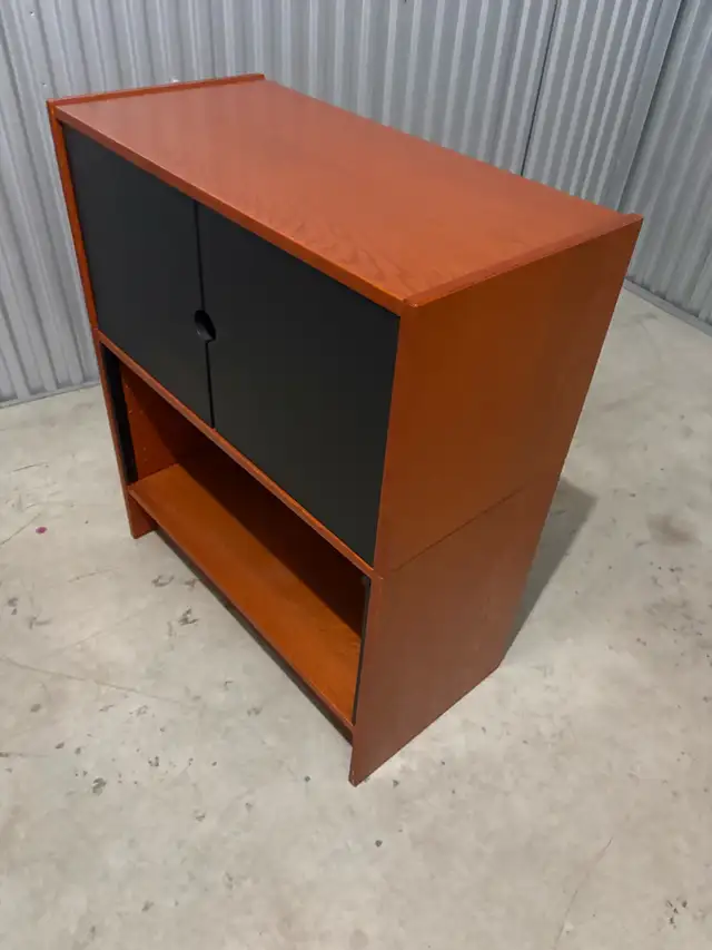 Free delivery used storage cabinet - Photo 6