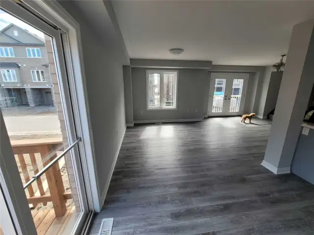 3 Bed 2.5 Bath - House - Photo 4