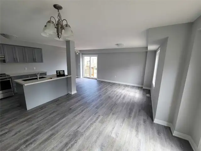3 Bed 2.5 Bath - House - Photo 5