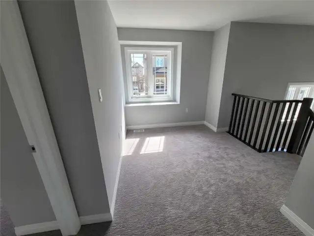 3 Bed 2.5 Bath - House - Photo 10