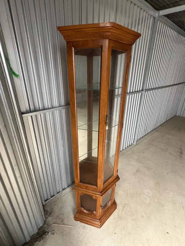 Free delivery used curio Glass Display Cabinet - Photo 5