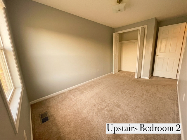 Bright End-Unit Townhouse near Gordon & Kortright – 3 Rooms - Photo 10