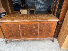 Free delivery antique Vintage Wooden Buffet/Sideboard - Photo 3