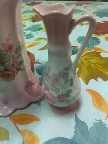 Vintage. Ole Foley antique vases . 1-10". 1-6"