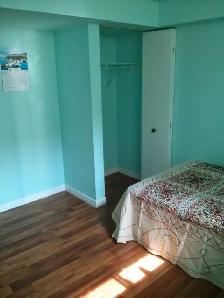 Private Room for Rent in Barrie North End - Photo 3