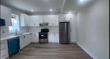 Beautiful Basement Apartment For Rent at Green Lane/Leslie - Photo 2