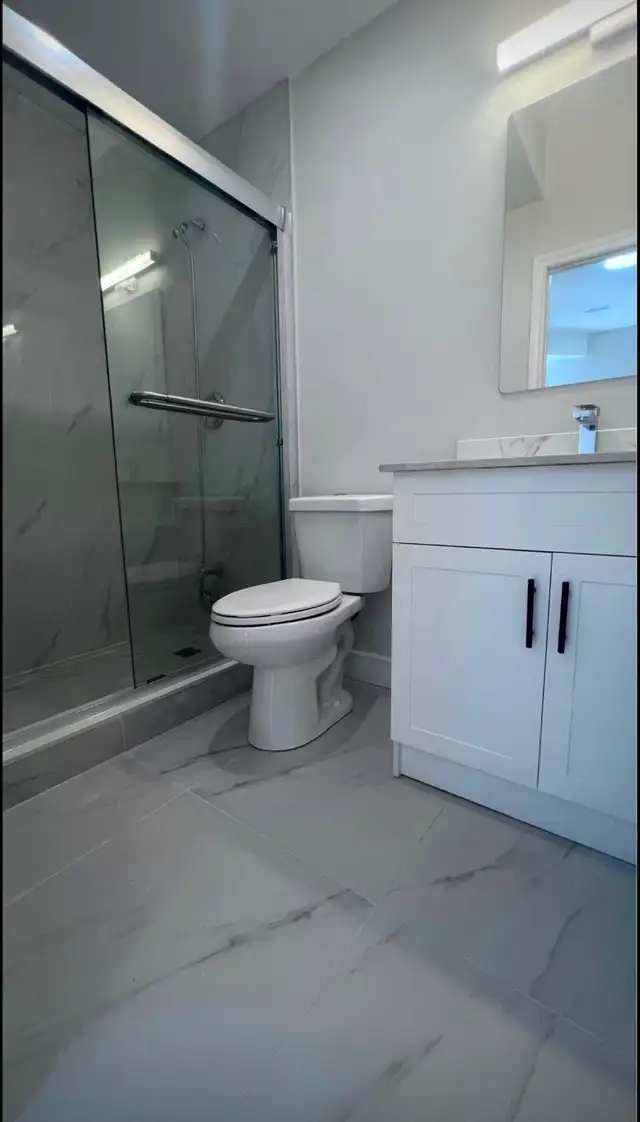 Beautiful Basement Apartment For Rent at Green Lane/Leslie - Photo 7