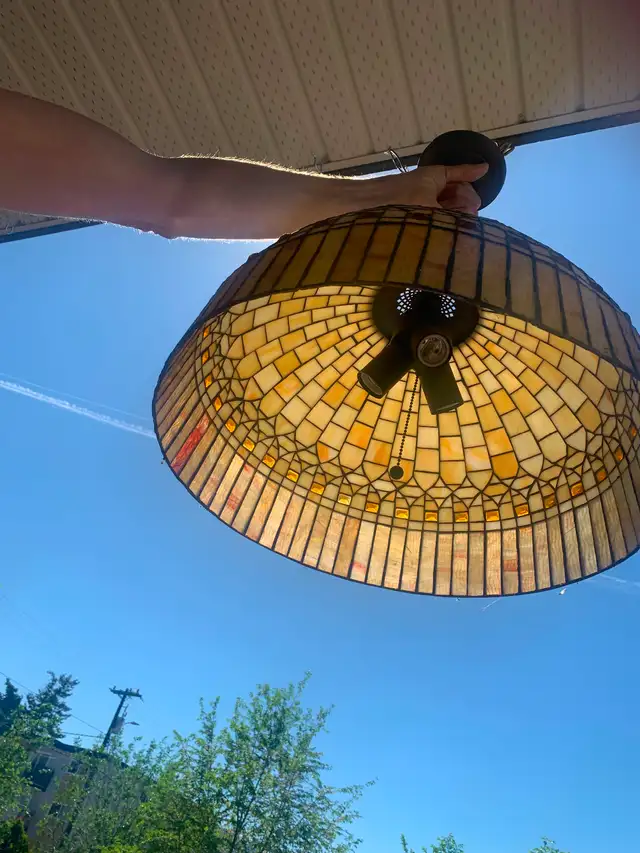 Stain glass light fixtures - Photo 2
