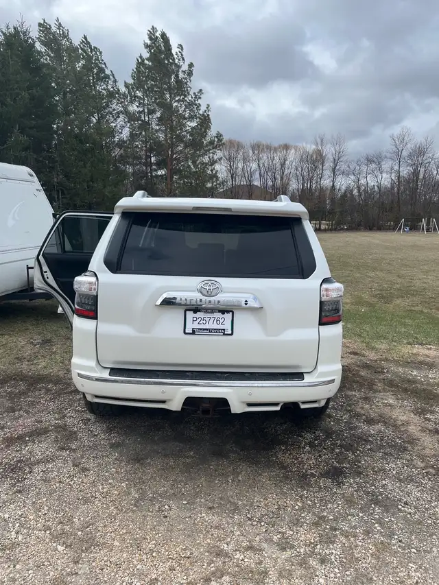 Toyota 4 runner - Photo 3