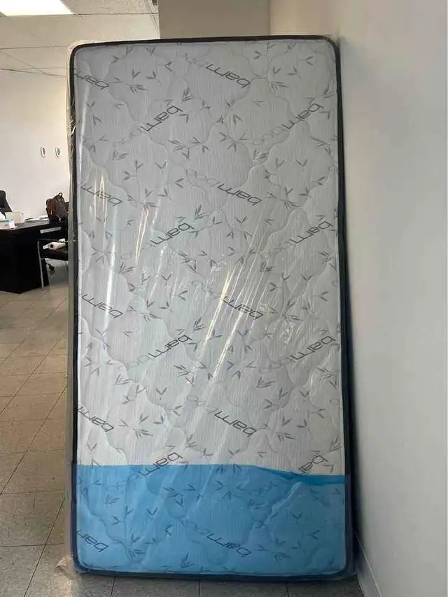 Mattress Deal : Twin Mattress / Full Mattress (Queen Mattress) - Photo 8
