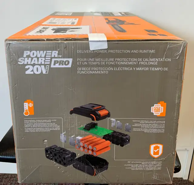 Worx WG385 40v (16"/ 40cm) Battery Powered Chainsaw - Photo 4