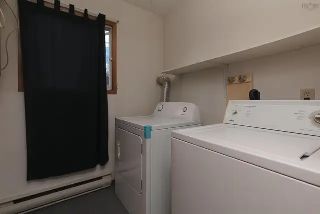 Bright 2-Bedroom Main Floor Unit in Fairview – Excellent Storage - Photo 11