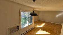 Lumineux 4½ à louer — Golden Mile, Montréal (8e étage, Balcon) - Photo 3