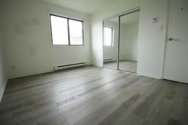 A Valleyfield- Grand,  beau et tanquille 4-1/2 Libre $1200 - Photo 6