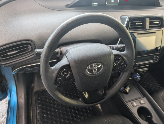 2019 Toyota Prius AWD, - Photo 8