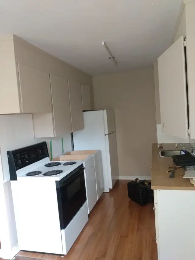 TWO BEDROOMS FOR ODSP /OW TO SHARE ONLY $1000 EACH - Photo 8
