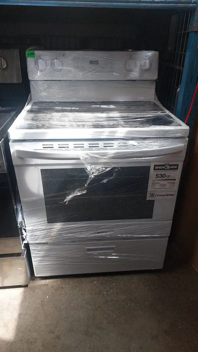 Stove 30'Midea 5.1 Cu. Ft. Freestanding Electric MER30B12AWWC