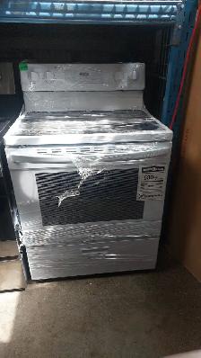 Stove 30'Midea 5.1 Cu. Ft. Freestanding Electric MER30B12AWWC