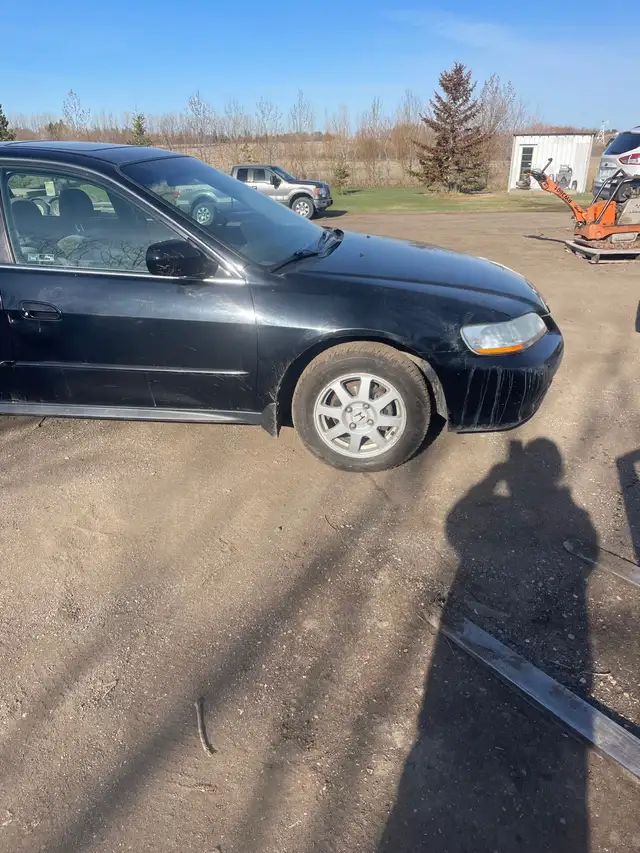 2002 Honda Accord - Photo 3