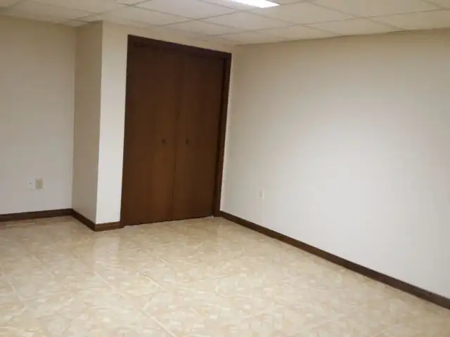 LARGE 2 BEDROOM BASEMENT RENTAL - Photo 9