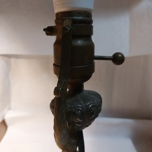 Vintage Bronze Lamp - Photo 8