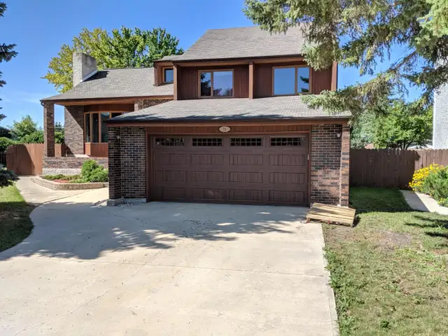 Garage Door Sales and Service 204-996-9600 - Photo 7