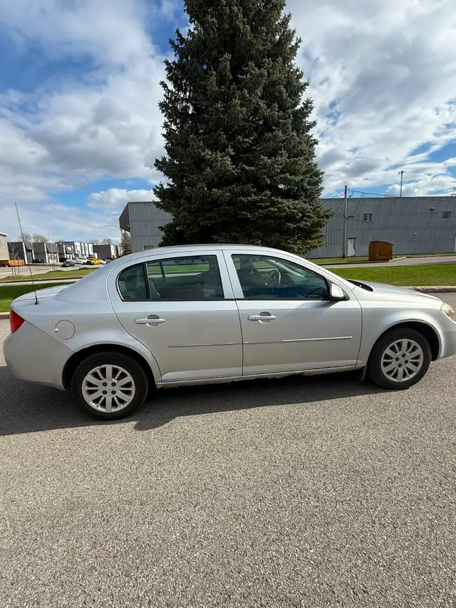 CHEVROLET COBALT 2010  A VENDRE - Photo 4