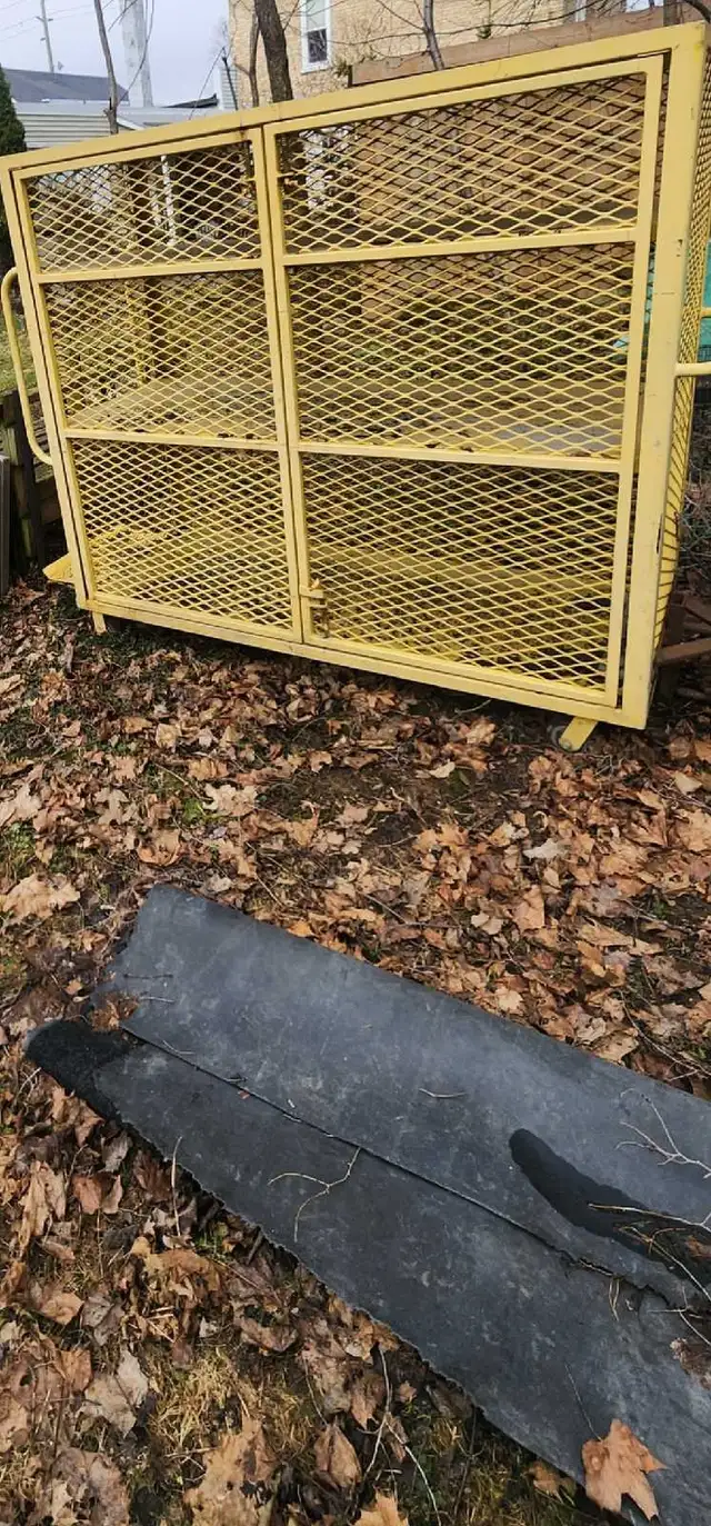 Heavy Duty steel tool cage