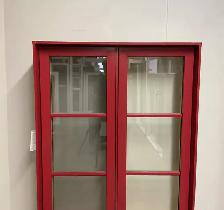 10570BH Fenêtre Battant HYBRIDE Rouge 41 1/2 x 53 1/2