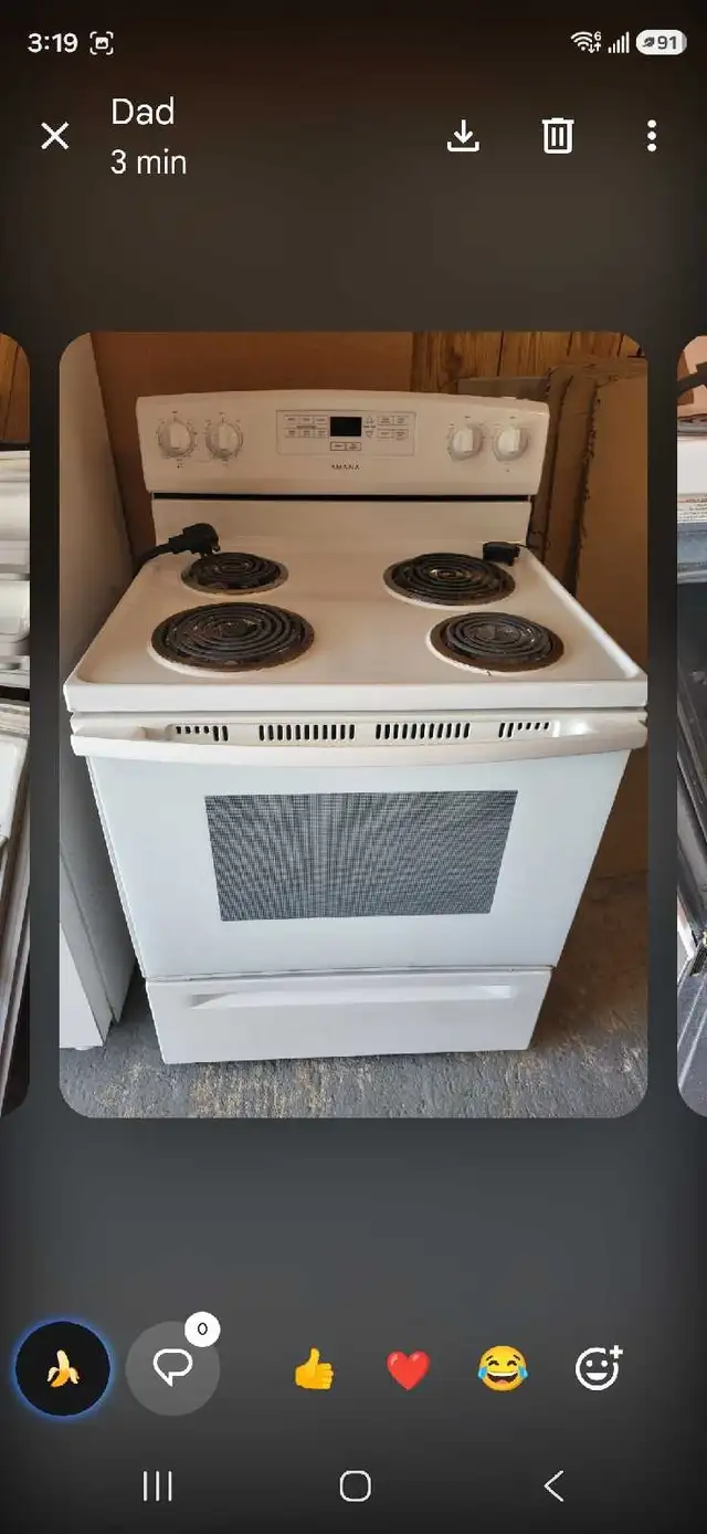 Fridge and stove - Photo 3