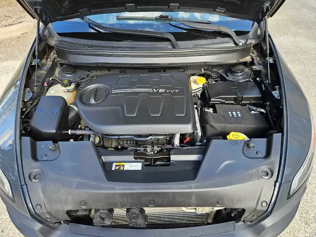 2017 Jeep Cherokee Trailhawk 3.2L V6 4X4 - Photo 10