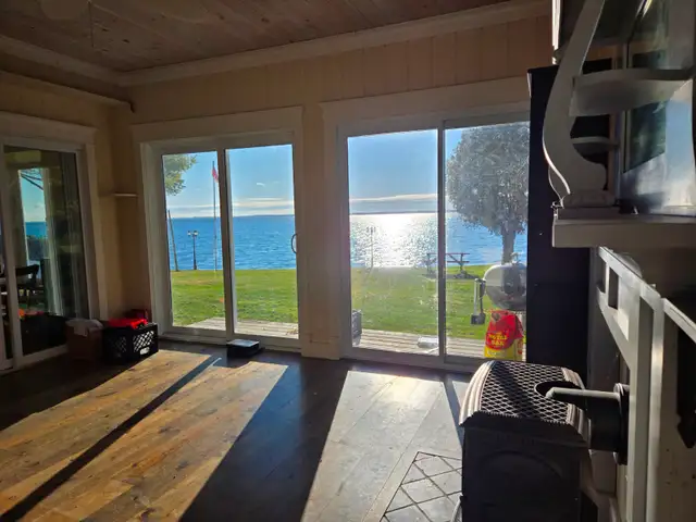 BAINSVILLE, ON - WATERFRONT - HOUSE - Photo 5