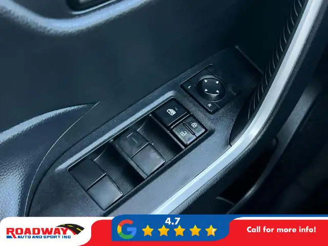 2024 Toyota RAV4 LE - Photo 11