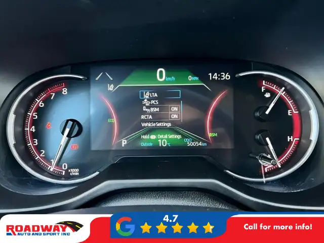2024 Toyota RAV4 LE - Photo 15