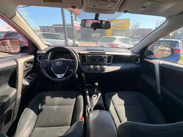 Toyota Rav4 2015 Automatique $13 995. Rusty 450-820-0550 - Photo 5