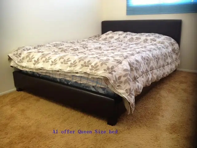 Good location (near Marlborough Mall) Room for rent - Photo 2